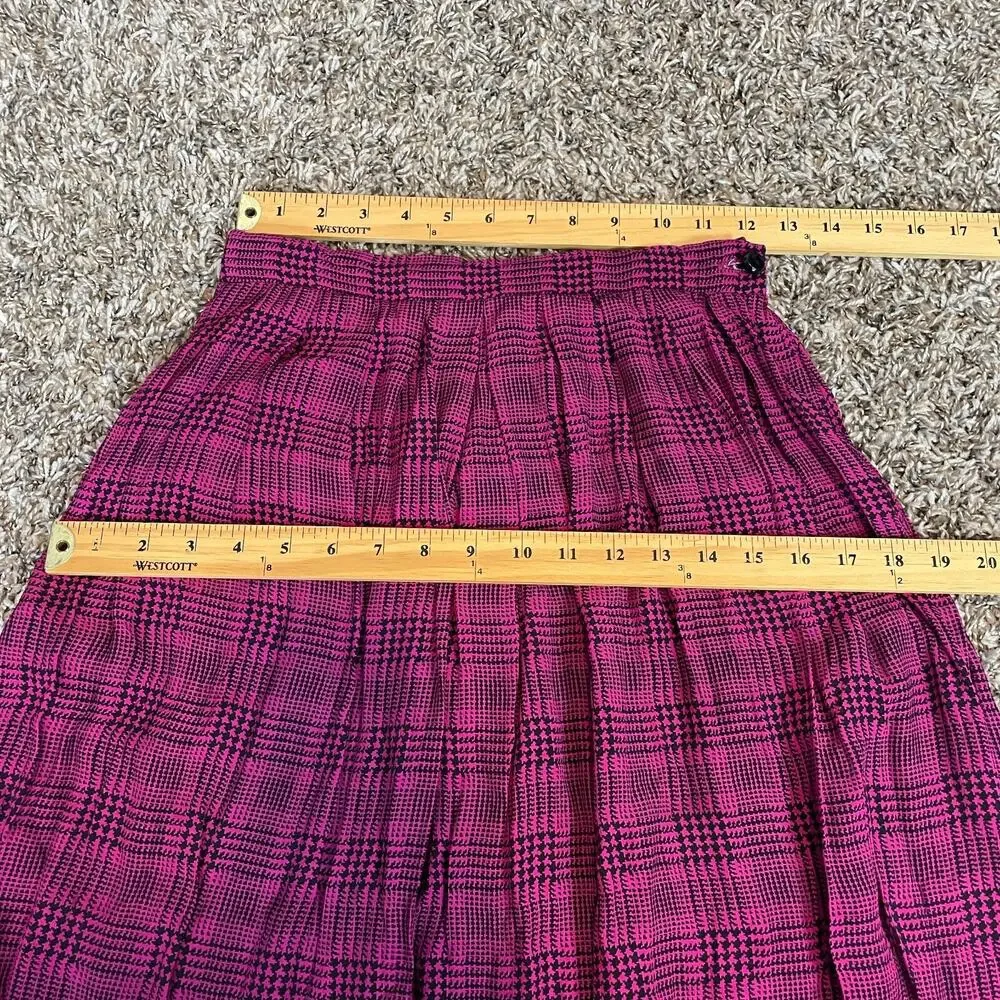 Vintage Pleated Skirt Size 8 Burgundy Black Houndstooth Midi Preppy Academia 90s